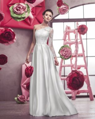 Платье невесты с асимметричными рукавами