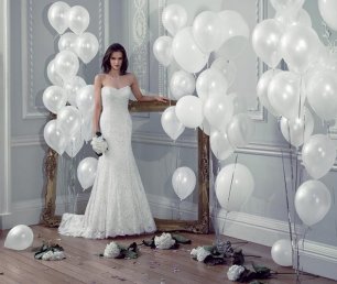 Платье невесты из тонкого кружева