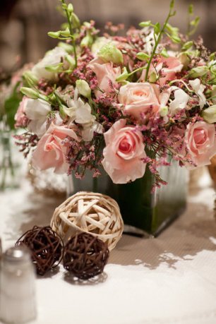 Цветы на свадебный стол