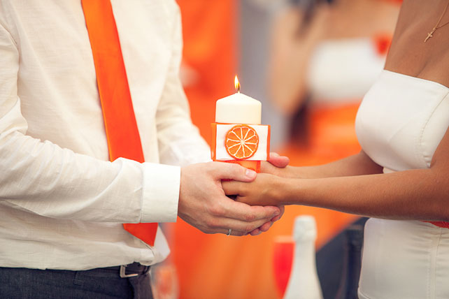 Жизнерадостная апельсиновая свадьба Анны  и Александра