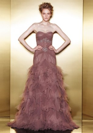 Платье мягкого цвета