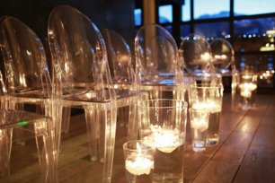 Прозрачные стулья