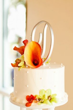 Современная свадьба на пляже, торт