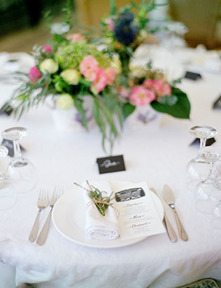 Современная свадьба, декор стола