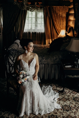 Элегантная свадьба Олеси и Андрея в бутик-отеле Seneshal