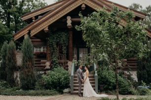 Элегантная свадьба Олеси и Андрея в бутик-отеле Seneshal