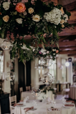 Элегантная свадьба Олеси и Андрея в бутик-отеле Seneshal