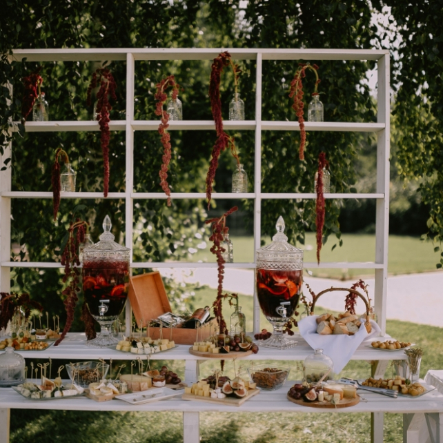свадебный фуршет на свежем воздухе, организация свадьбы DARSY WEDDING