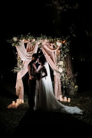 Надя и Леша. Романтика лесной глубинки