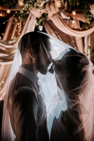 Надя и Леша. Романтика лесной глубинки