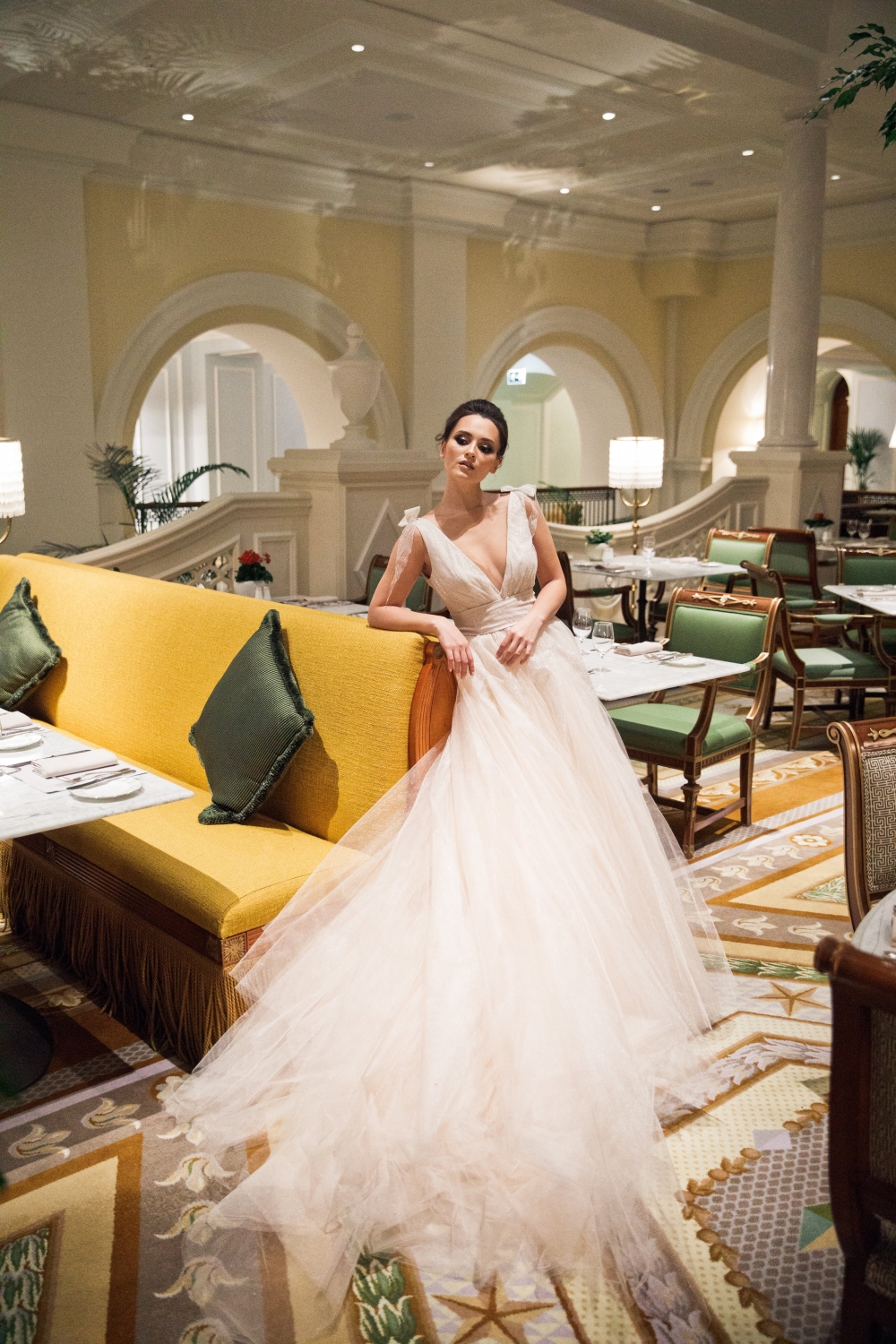 Показ L'avenir на White Sposa Fashion Day