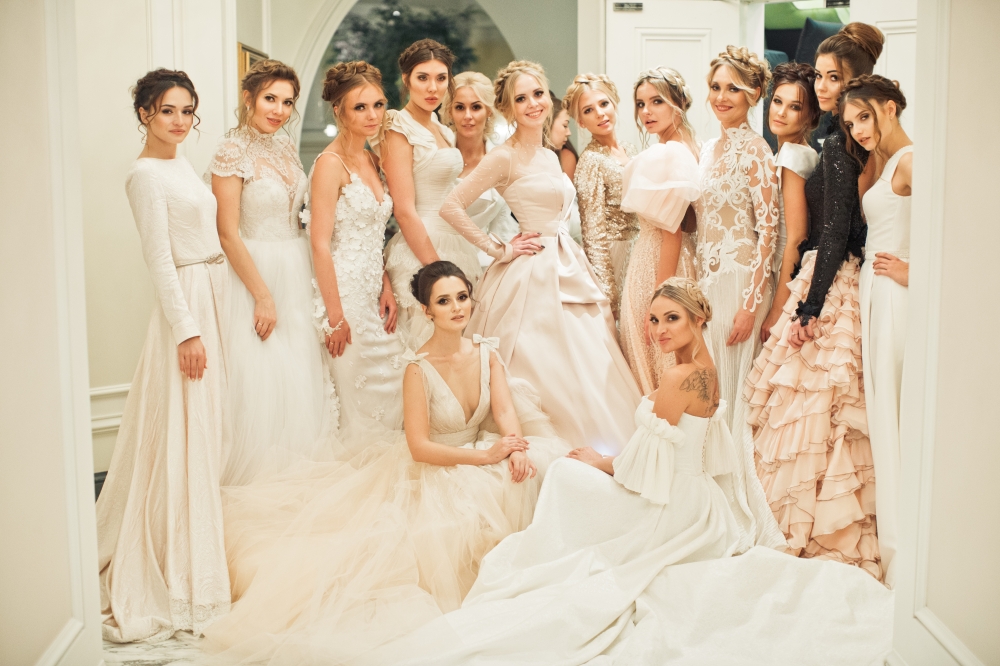 Показ L'avenir на White Sposa Fashion Day