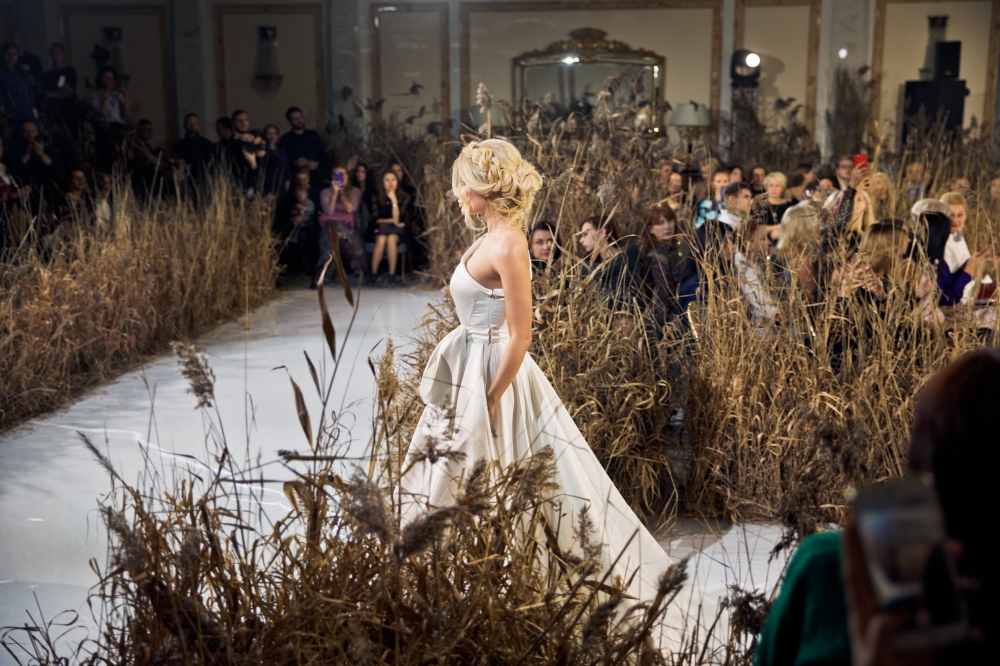 Показ L'avenir на White Sposa Fashion Day