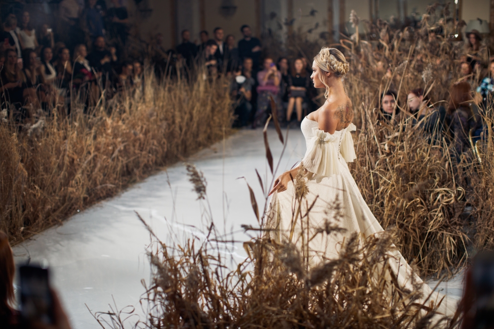 Показ L'avenir на White Sposa Fashion Day