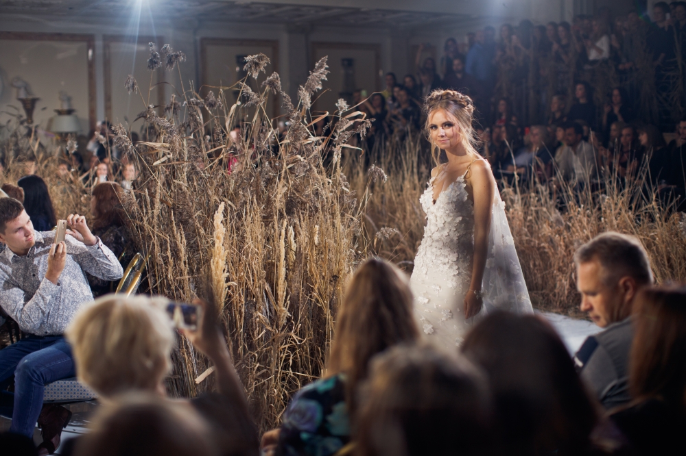 Показ L'avenir на White Sposa Fashion Day