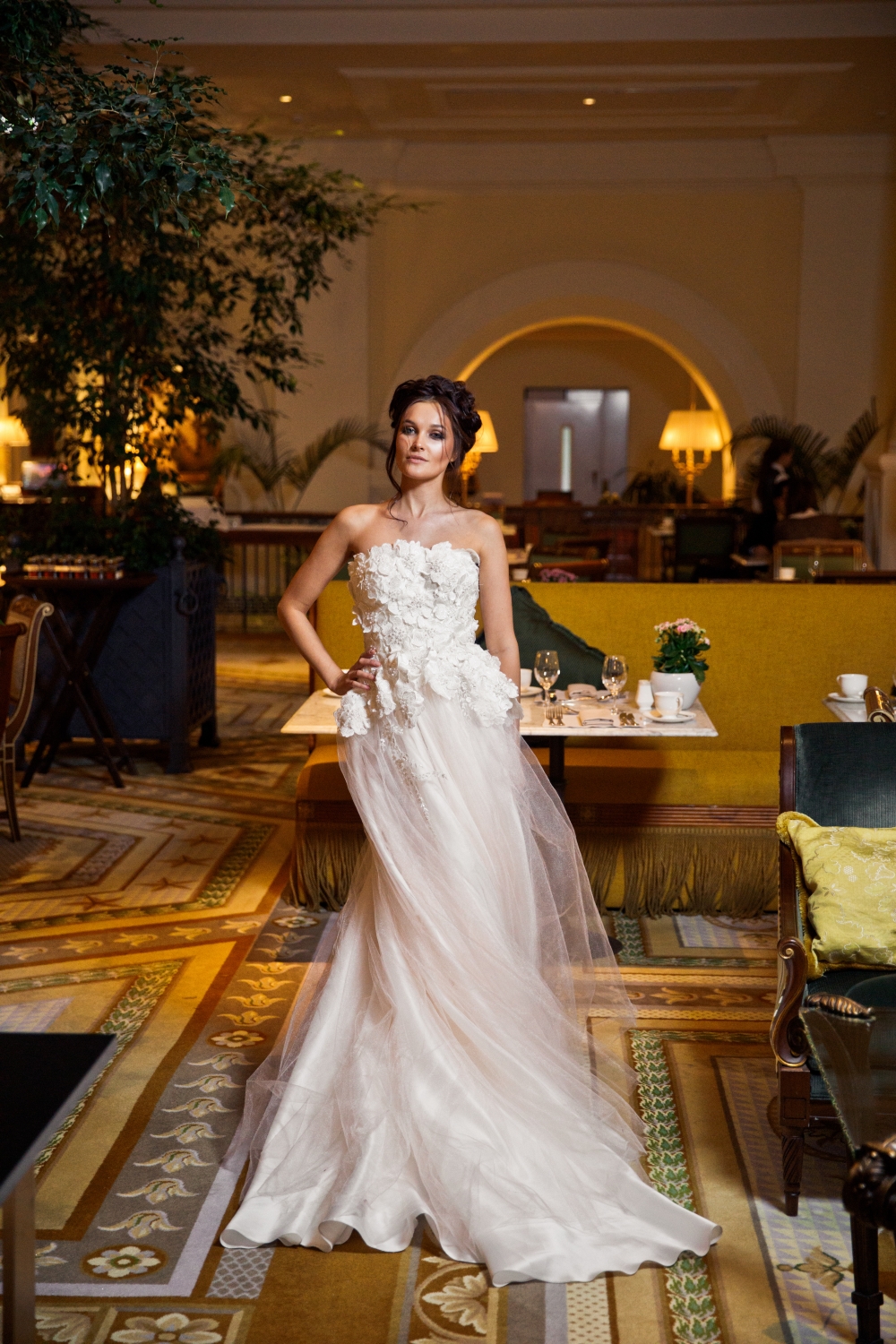 Показ L'avenir на White Sposa Fashion Day