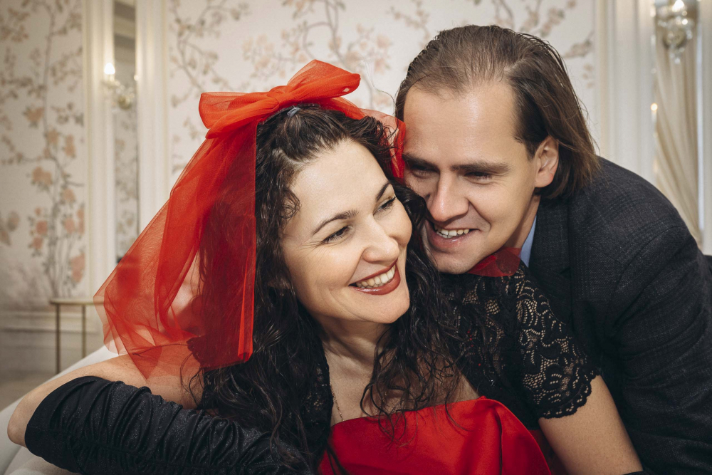 Красная свадьба Розы и Сергея в зимнем Санкт Петербурге.