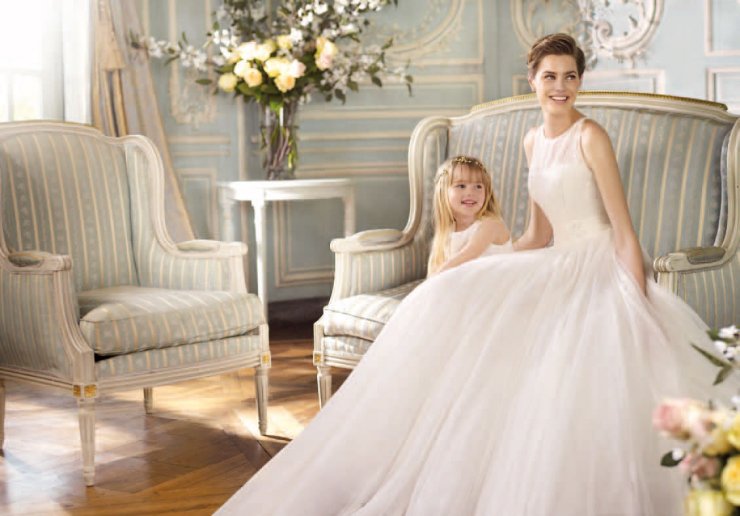 Свадебный бутик  SPOSA MODA 

г. Воронеж. ул.Фридриха  Энгельса  д. 11  

Ежедневно без перерыва с 10 до 19 

Воскресенье с 10 до 16 . 

предварительная запись по тел. +7(473) 239-07-97