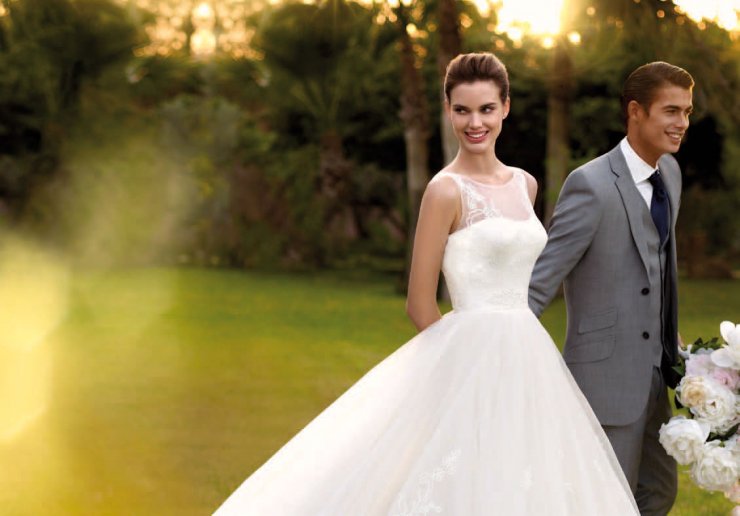 Свадебный бутик  SPOSA MODA 

г. Воронеж. ул.Фридриха  Энгельса  д. 11  

Ежедневно без перерыва с 10 до 19 

Воскресенье с 10 до 16 . 

предварительная запись по тел. +7(473) 239-07-97