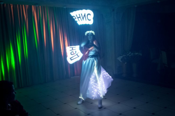 Световое светодиодное шоу на свадьбу, юбилей в Ростове