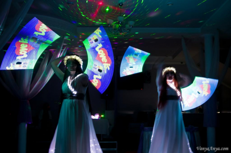 Световое шоу Flagro артисты на свадьбу в Ростове