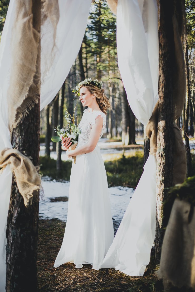Spring Bridal Session

Photo: Алексей Глазанов
Model: Таня Select Deluxe 
Dress: Пион свадебная мастерская
Mua & hair: Галя Желенкова 
Decor & Flower: Екатерина Федорец 