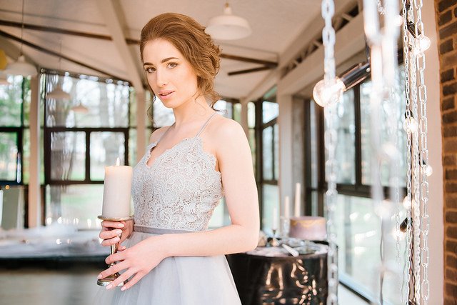 Идея/организация: Mary Ilyina и Евгения Толстых
Фотограф Mary Ilyina Photography 
Декор и флористика Творческая мастерская "ИГРА" 
Стилист Лера Гребень
Дизайнер платьев Наталья Воронова
Белье Катя Пилипчук 
Будуар Galina Saharova 
Модель Ирина Брандукова