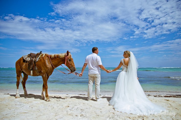 #SunWedding