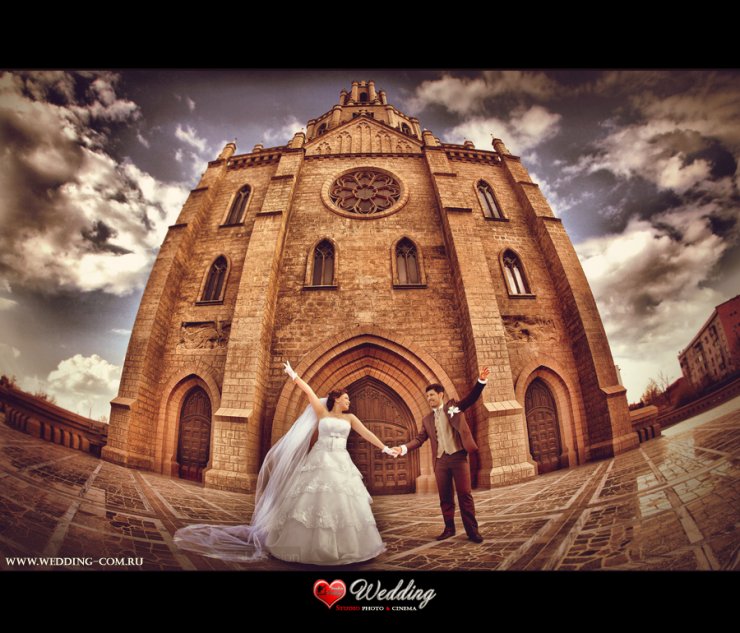 WEDDING STUDIO PHOTO CINEMA ( www.wedding-com.ru) ПРОИЗВОДИМ СВАДЕБНУЮ ПРОФЕССИОНАЛЬНУЮ ФОТОСЪЕМКУ И ВИДЕОСЪЕМКУ В Москве И Московской области... ЖИВЫЕ ЭМОЦИИ-ПРИЯТНЫЕ ВОСПОМИНАНИЯ!!!