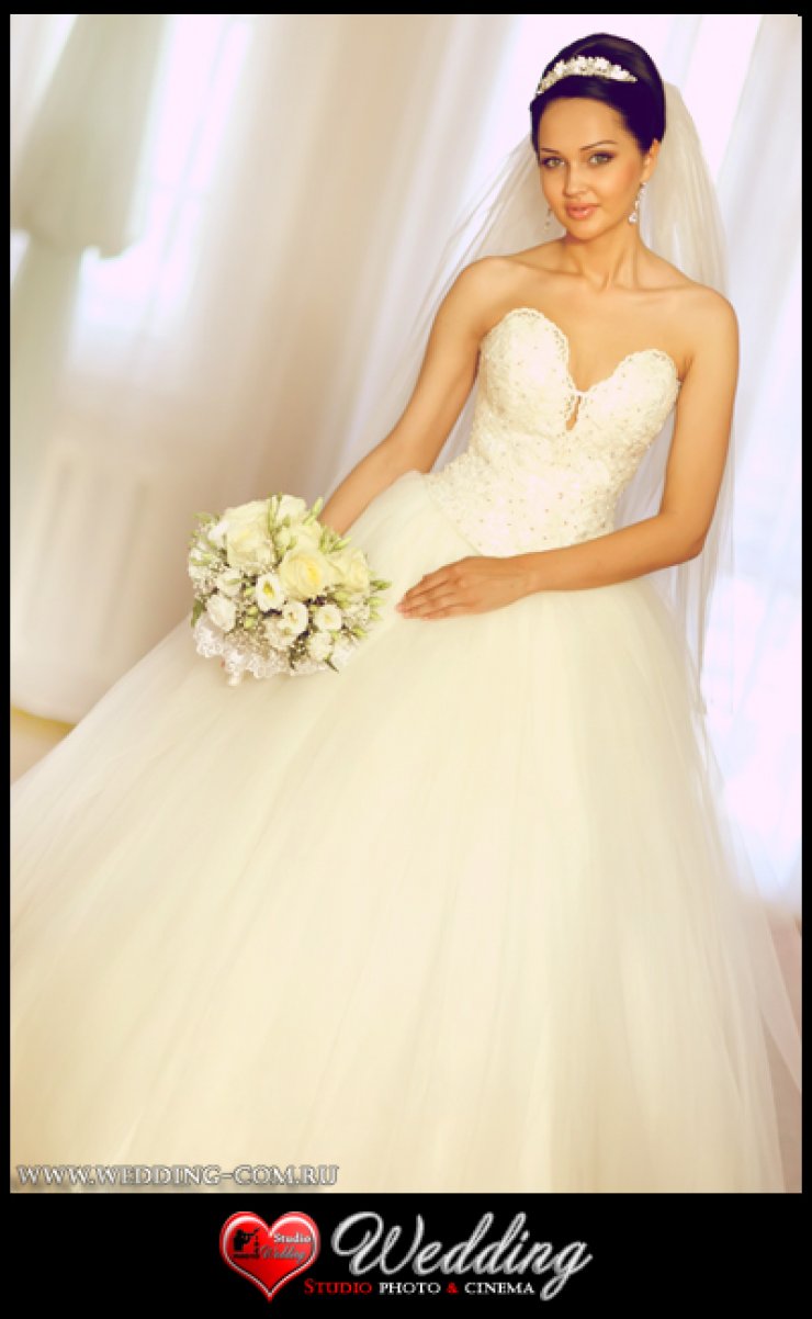 WEDDING STUDIO PHOTO CINEMA ( www.wedding-com.ru) ПРОИЗВОДИМ СВАДЕБНУЮ ПРОФЕССИОНАЛЬНУЮ ФОТОСЪЕМКУ И ВИДЕОСЪЕМКУ В Москве И Московской области... ЖИВЫЕ ЭМОЦИИ-ПРИЯТНЫЕ ВОСПОМИНАНИЯ!!!