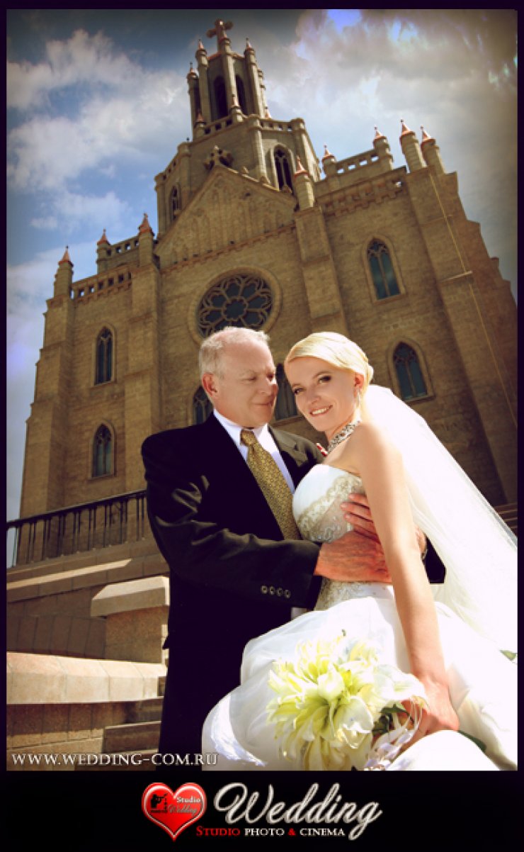 WEDDING STUDIO PHOTO CINEMA ( www.wedding-com.ru) ПРОИЗВОДИМ СВАДЕБНУЮ ПРОФЕССИОНАЛЬНУЮ ФОТОСЪЕМКУ И ВИДЕОСЪЕМКУ В Москве И Московской области... ЖИВЫЕ ЭМОЦИИ-ПРИЯТНЫЕ ВОСПОМИНАНИЯ!!!