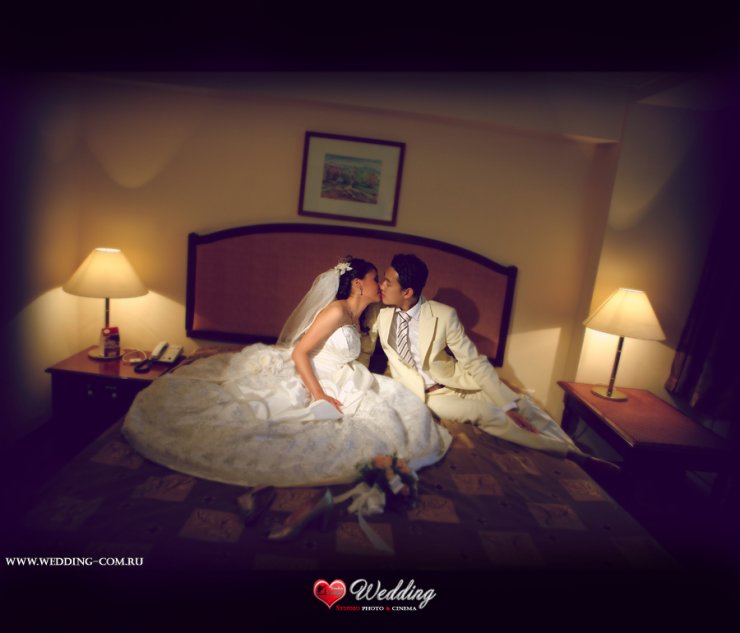 WEDDING STUDIO PHOTO CINEMA ( www.wedding-com.ru) ПРОИЗВОДИМ СВАДЕБНУЮ ПРОФЕССИОНАЛЬНУЮ ФОТОСЪЕМКУ И ВИДЕОСЪЕМКУ В Москве И Московской области... ЖИВЫЕ ЭМОЦИИ-ПРИЯТНЫЕ ВОСПОМИНАНИЯ!!!