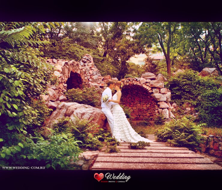 WEDDING STUDIO PHOTO CINEMA ( www.wedding-com.ru) ПРОИЗВОДИМ СВАДЕБНУЮ ПРОФЕССИОНАЛЬНУЮ ФОТОСЪЕМКУ И ВИДЕОСЪЕМКУ В Москве И Московской области... ЖИВЫЕ ЭМОЦИИ-ПРИЯТНЫЕ ВОСПОМИНАНИЯ!!!