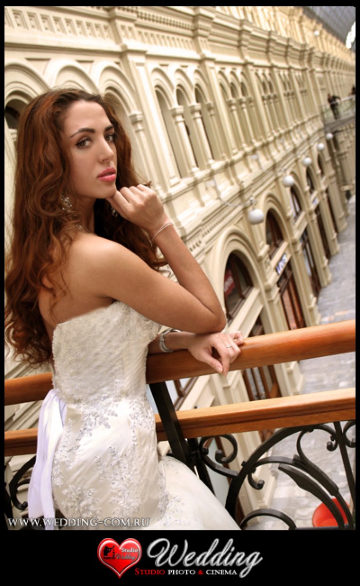 WEDDING STUDIO PHOTO CINEMA ( www.wedding-com.ru) ПРОИЗВОДИМ СВАДЕБНУЮ ПРОФЕССИОНАЛЬНУЮ ФОТОСЪЕМКУ И ВИДЕОСЪЕМКУ В Москве И Московской области... ЖИВЫЕ ЭМОЦИИ-ПРИЯТНЫЕ ВОСПОМИНАНИЯ!!!
