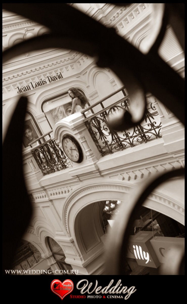 WEDDING STUDIO PHOTO CINEMA ( www.wedding-com.ru) ПРОИЗВОДИМ СВАДЕБНУЮ ПРОФЕССИОНАЛЬНУЮ ФОТОСЪЕМКУ И ВИДЕОСЪЕМКУ В Москве И Московской области... ЖИВЫЕ ЭМОЦИИ-ПРИЯТНЫЕ ВОСПОМИНАНИЯ!!!