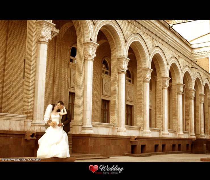 WEDDING STUDIO PHOTO CINEMA ( www.wedding-com.ru) ПРОИЗВОДИМ СВАДЕБНУЮ ПРОФЕССИОНАЛЬНУЮ ФОТОСЪЕМКУ И ВИДЕОСЪЕМКУ В Москве И Московской области... ЖИВЫЕ ЭМОЦИИ-ПРИЯТНЫЕ ВОСПОМИНАНИЯ!!!