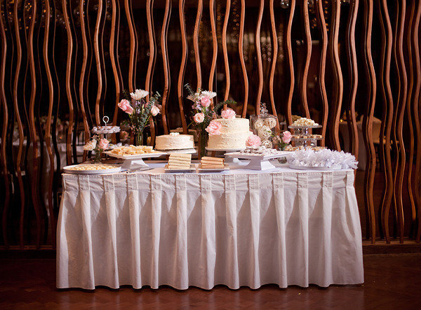 стол жениха и невесты