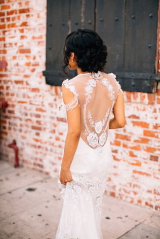 Спинка свадебного платья