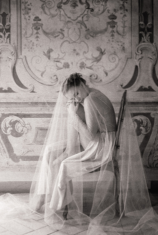 Свадебное платье черно-белые кадры