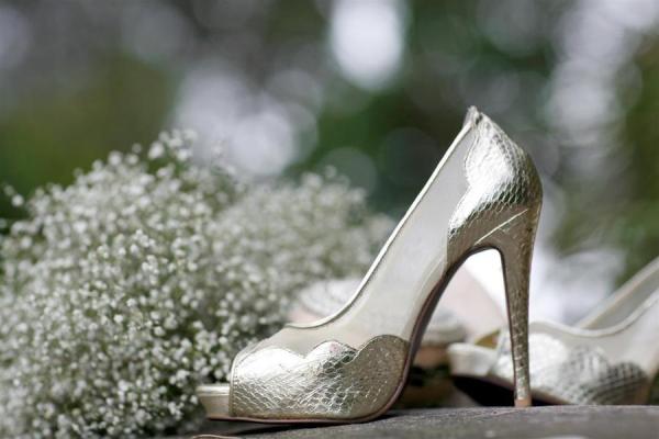 свадебные туфли