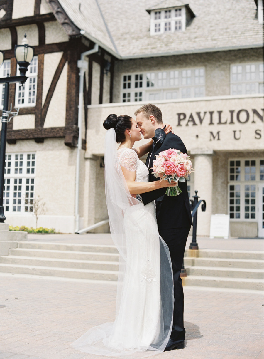 классическая розово-коралловая свадьба