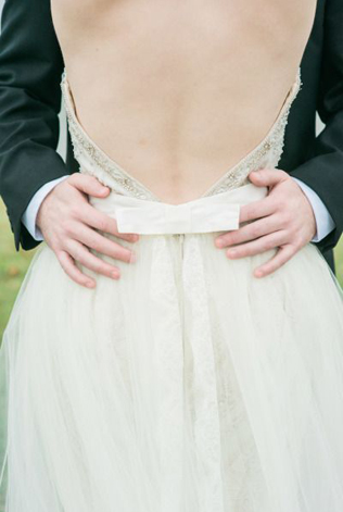 Свадебное платье с бантиками