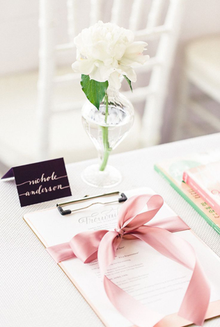 Приглашение с бантом