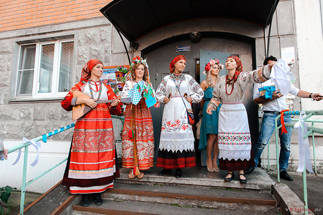 небесно-голубая свадьба Константина и Марии