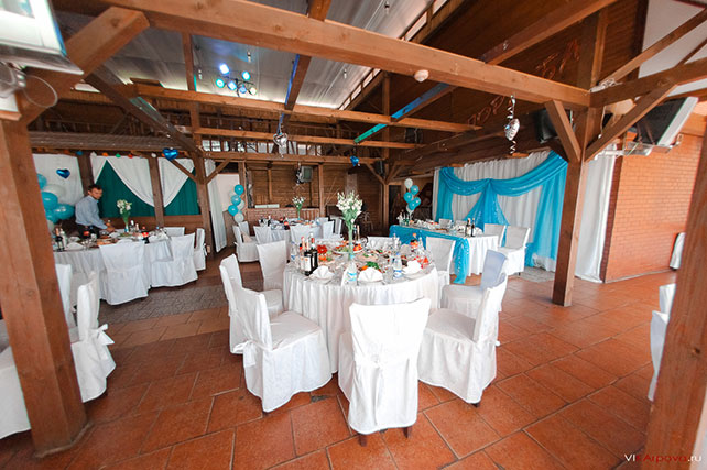 небесно-голубая свадьба Константина и Марии