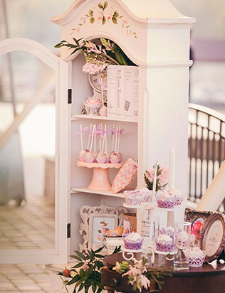 свадьба в стиле винтажная классика, сладкий стол