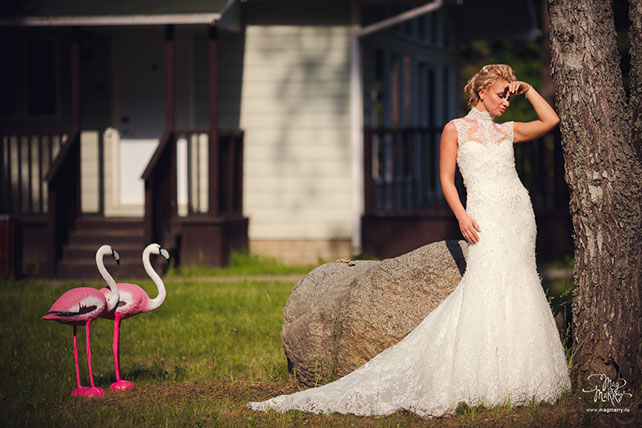 Алиса в Стране Чудес, тематическая свадьба Ани и Андрея, маникюр невесты, фотосессия невесты