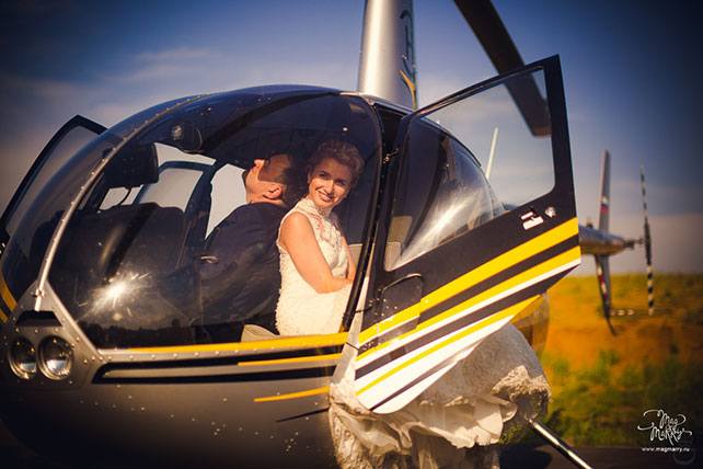 Алиса в Стране Чудес, тематическая свадьба Ани и Андрея, фотосессия молодожёнов в вертолёте