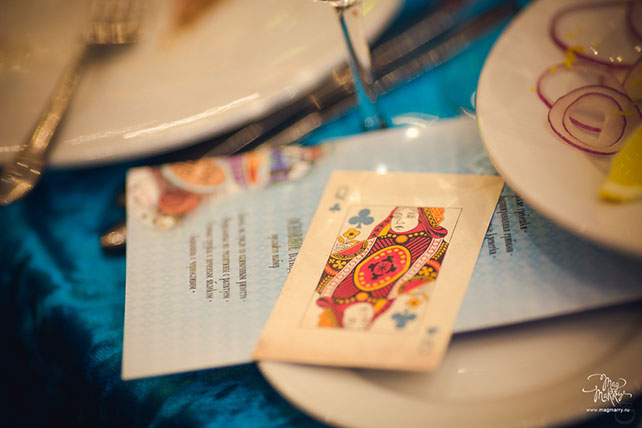 Алиса в Стране Чудес, тематическая свадьба Ани и Андрея, рассадочные карточки