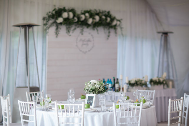 Английский сад, декор места торжества